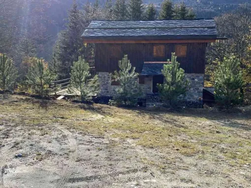 Paysagiste à Méribel pour travaux en aménagement extérieur de terrain pour particulier, Albertville, Parcs et Jardins