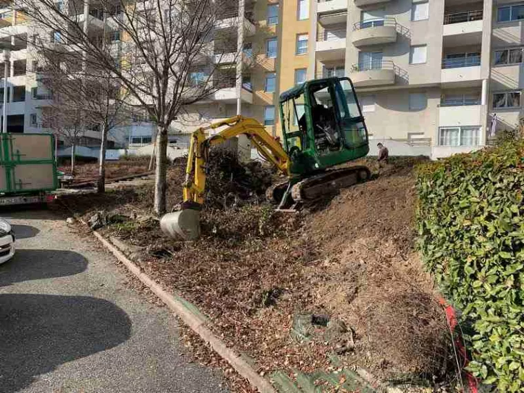 Aménagement d'un parc paysagé dans une copropriété à Chambéry, Albertville, Parcs et Jardins