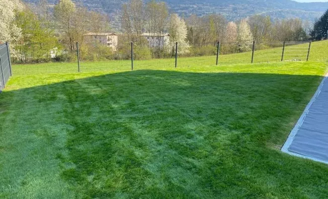 Résultat engazonnement de l'automne à Chambéry, Albertville, Parcs et Jardins