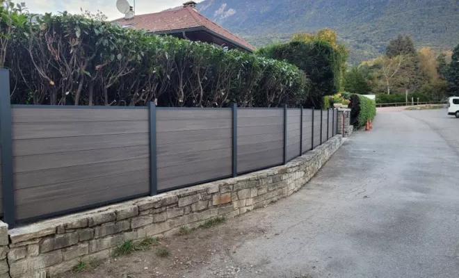 Paysagiste à Albertville spécialiste pour la création et la pose de votre clôture, palissade ou claustra, Albertville, Parcs et Jardins