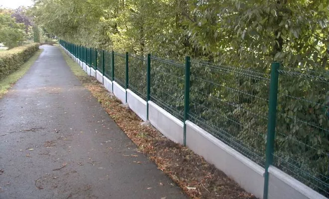 Paysagiste à Albertville spécialiste pour la création et la pose de votre clôture, palissade ou claustra, Albertville, Parcs et Jardins